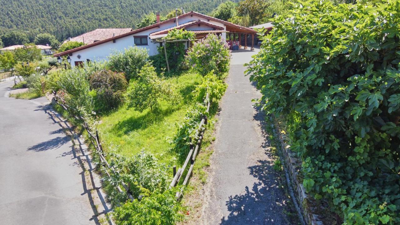 Garai Etxea, En La Montana *