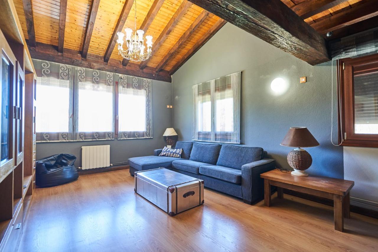 Garai Etxea, En La Montana Holiday home *