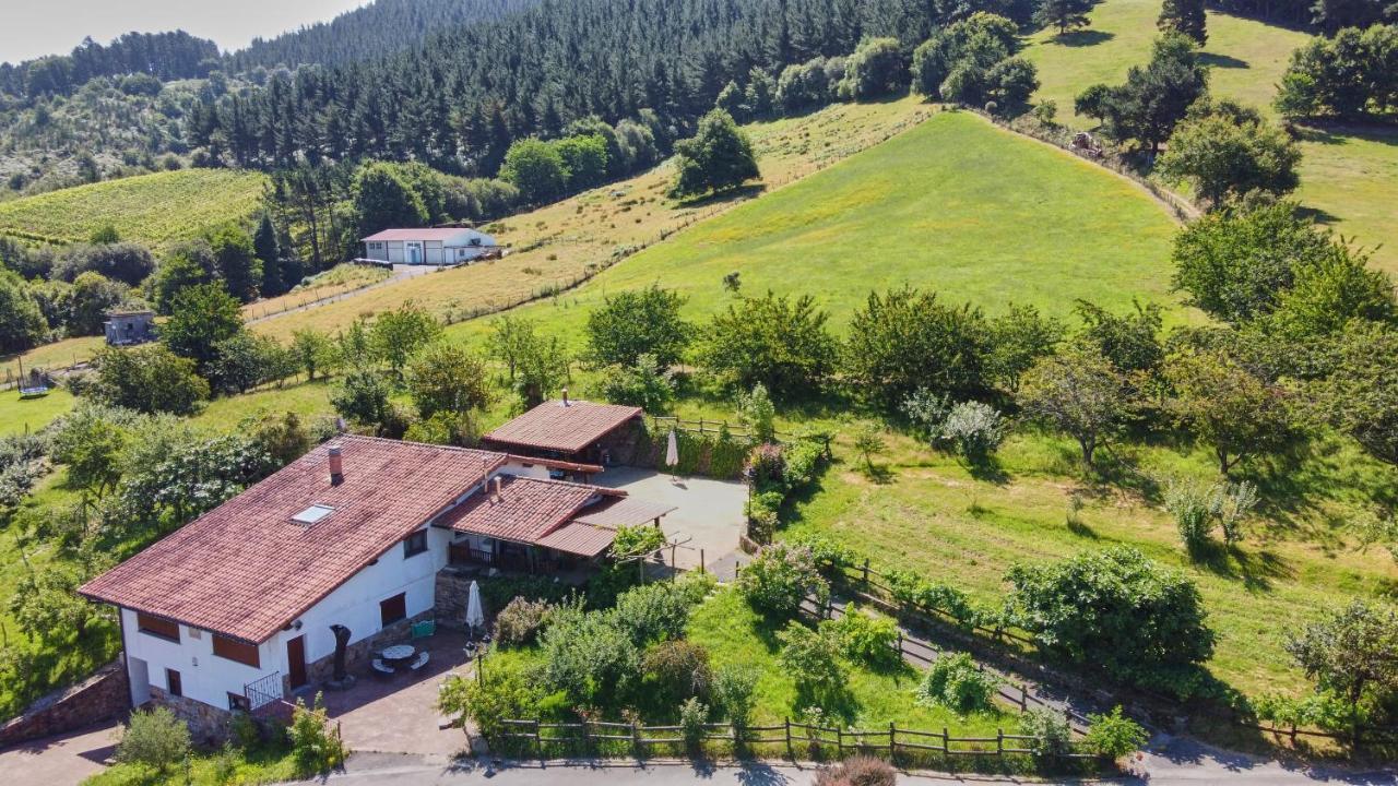 Garai Etxea, En La Montana Holiday home