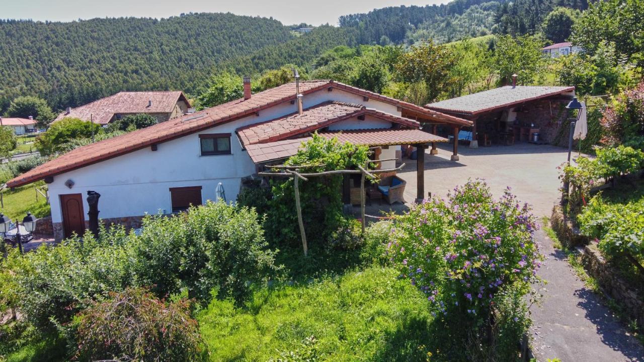 Garai Etxea, En La Montana Holiday home